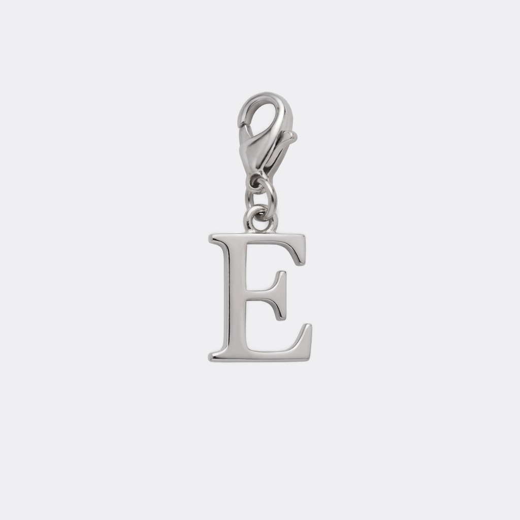 Charm Lettre E argenté en acier inoxydable