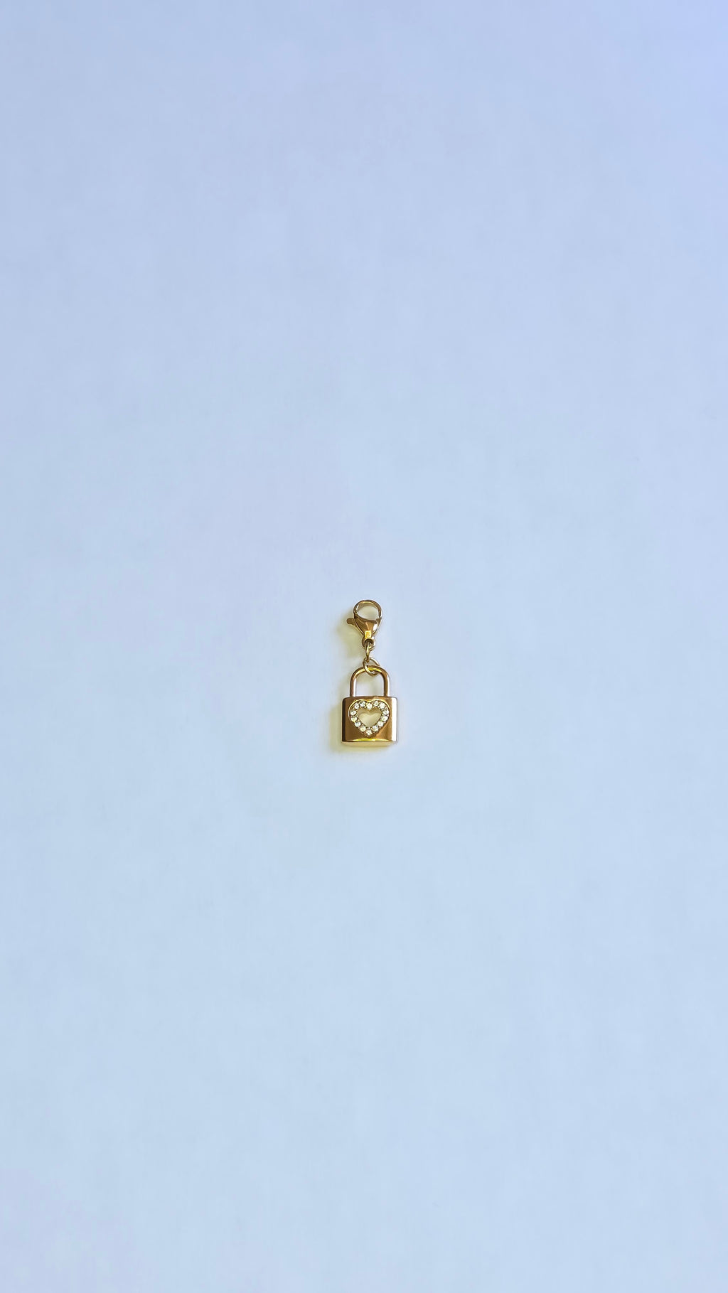Charm cadenas doré avec strass